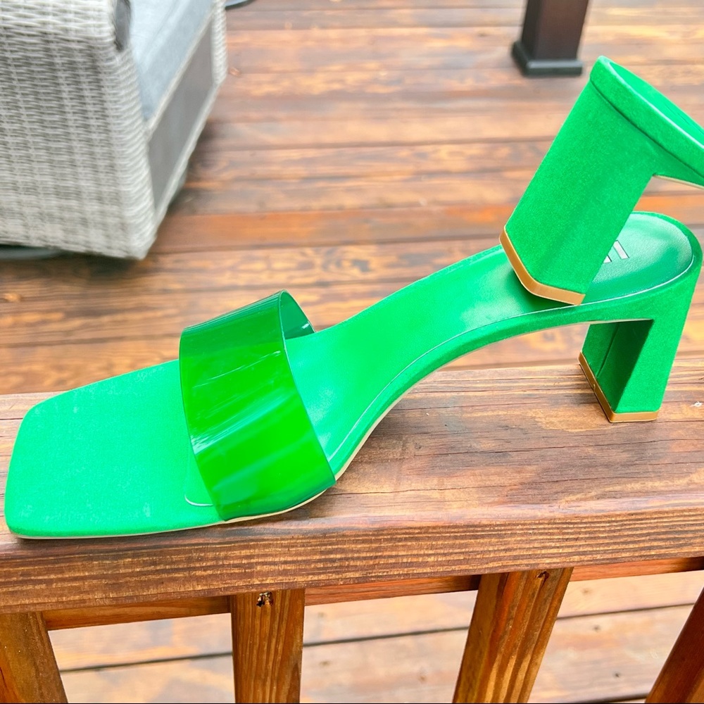 INC SANDAL